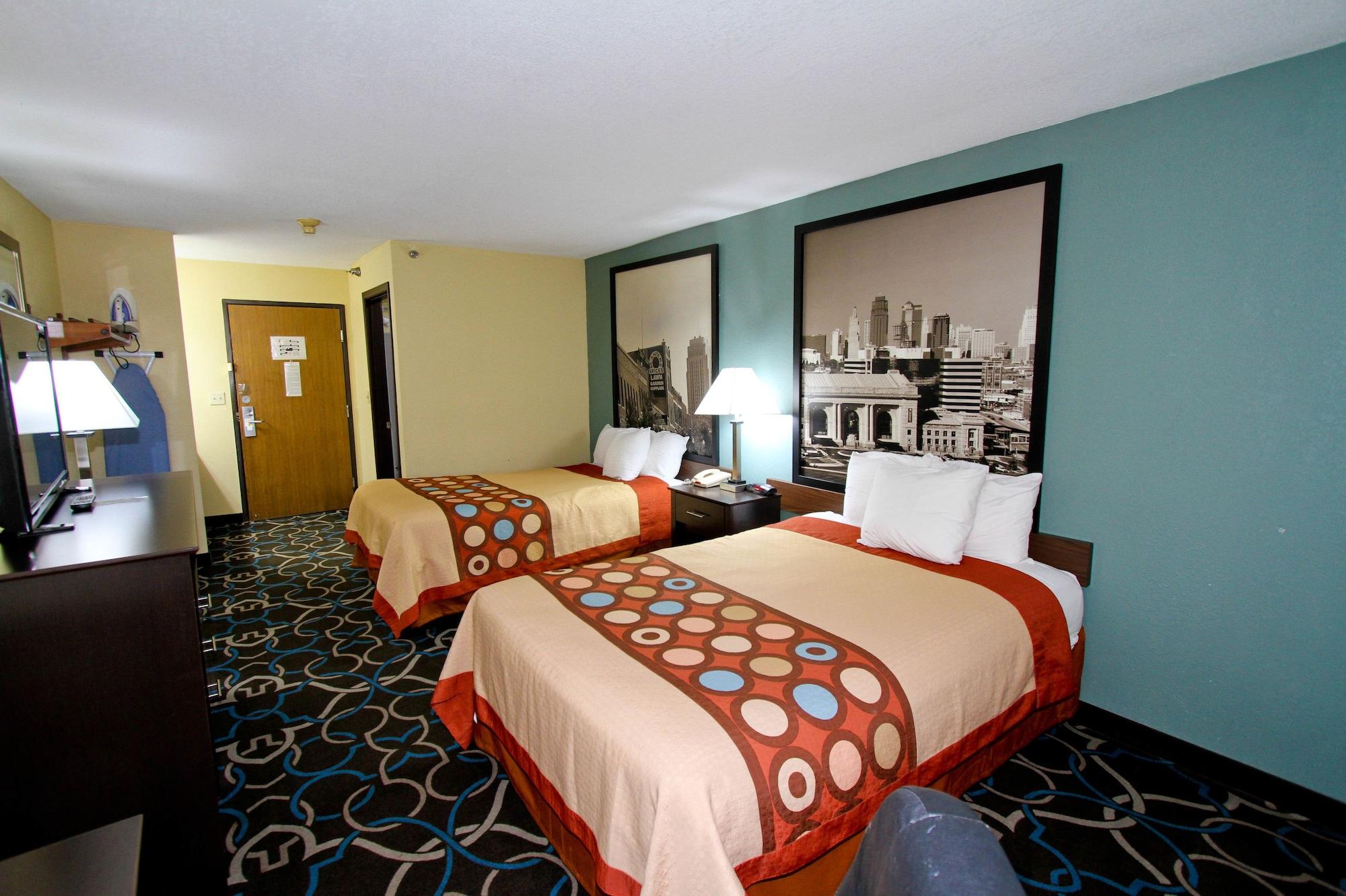 Super 8 By Wyndham Kansas City Zewnętrze zdjęcie