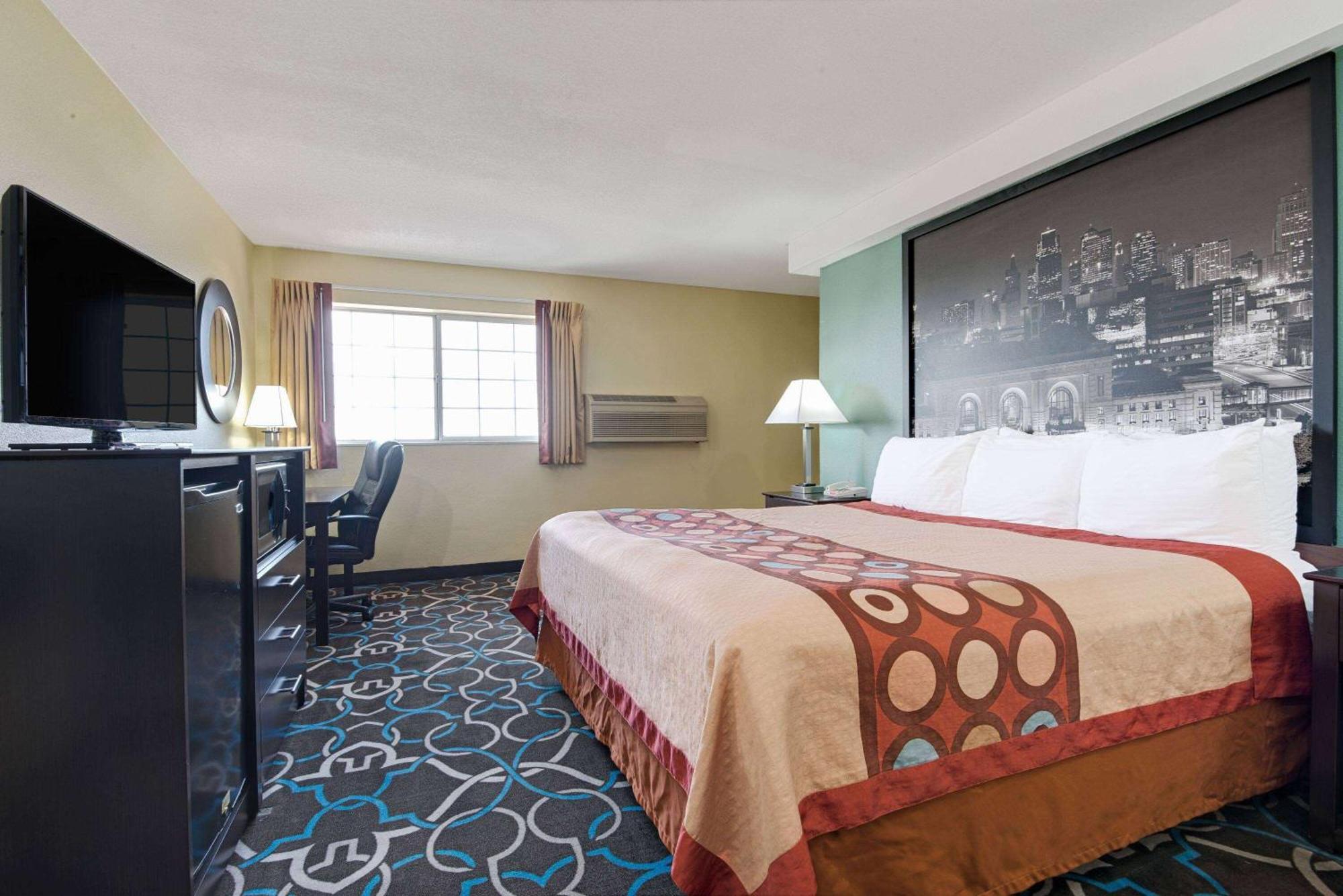 Super 8 By Wyndham Kansas City Zewnętrze zdjęcie