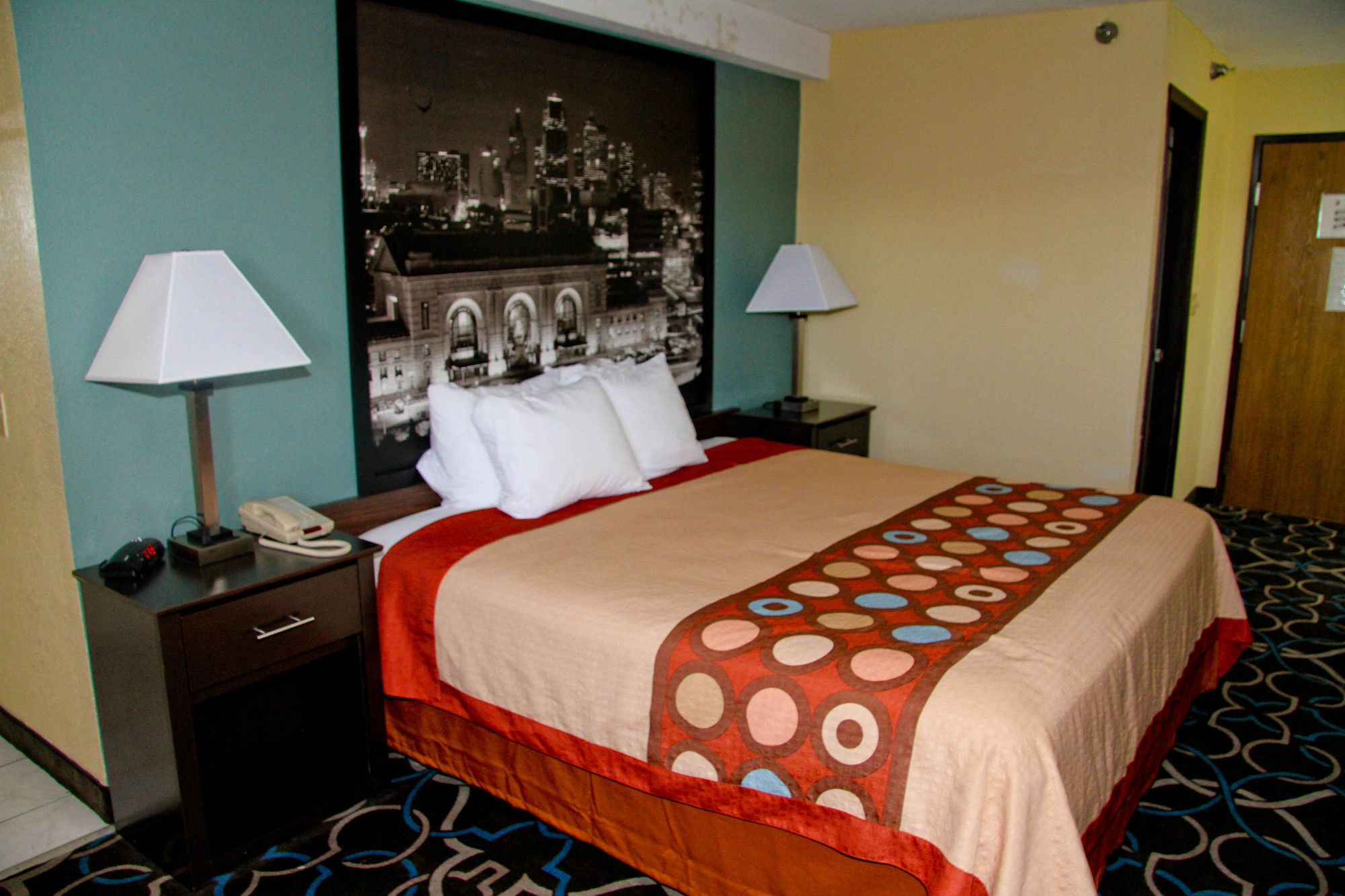 Super 8 By Wyndham Kansas City Zewnętrze zdjęcie